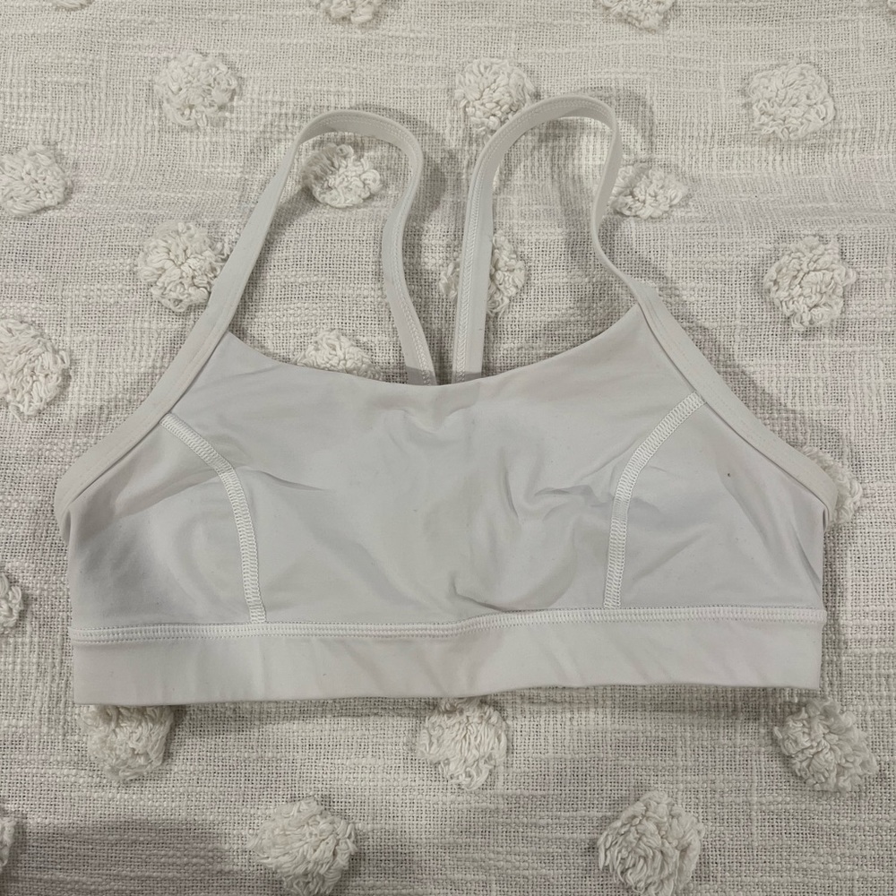 Lululemon white sports bra size 6